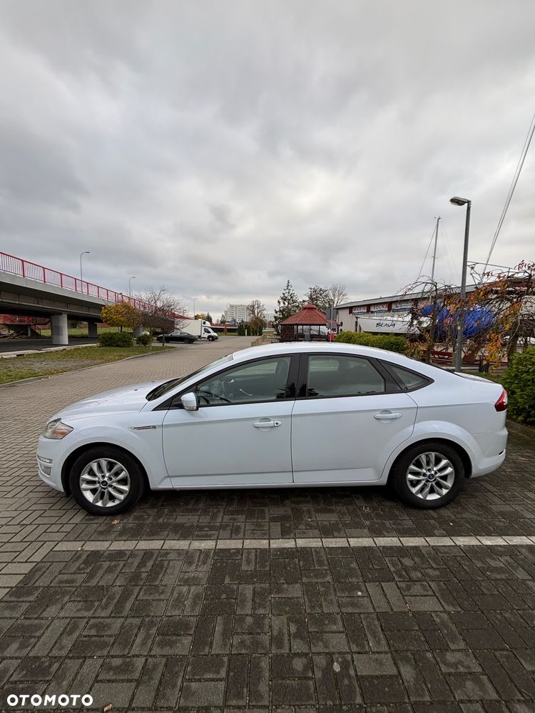 Ford Mondeo 2.0 TDCi Titanium - 4