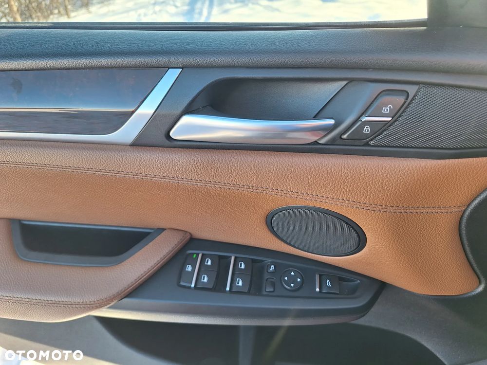 BMW X3 28i xDrive - 21