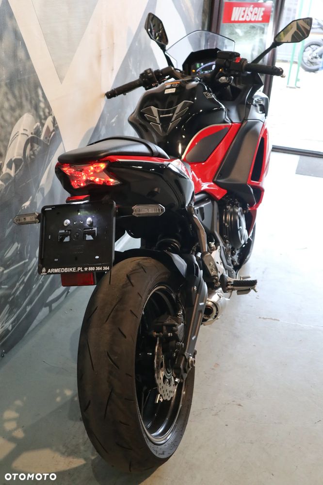 Kawasaki Ninja - 24