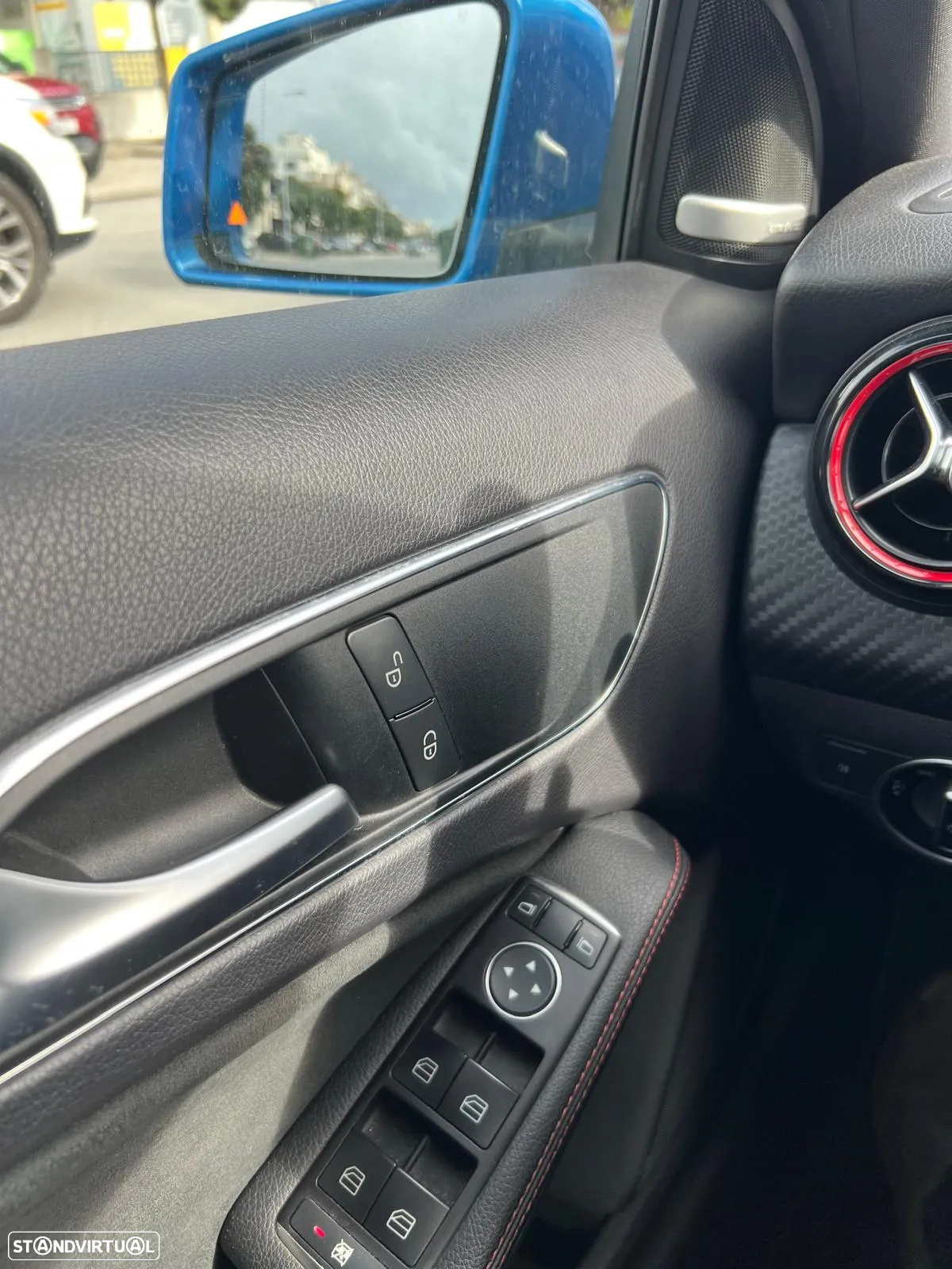 Mercedes-Benz A 250 (BlueEFFICIENCY) 7G-DCT AMG Sport - 18