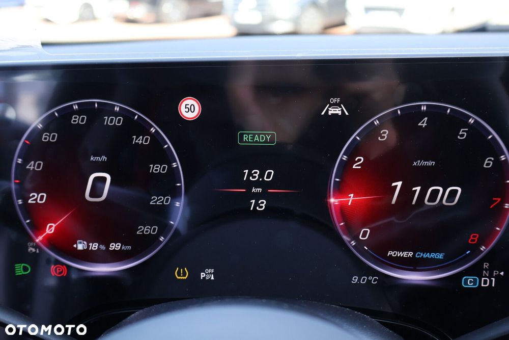 Mercedes-Benz CLA - 14