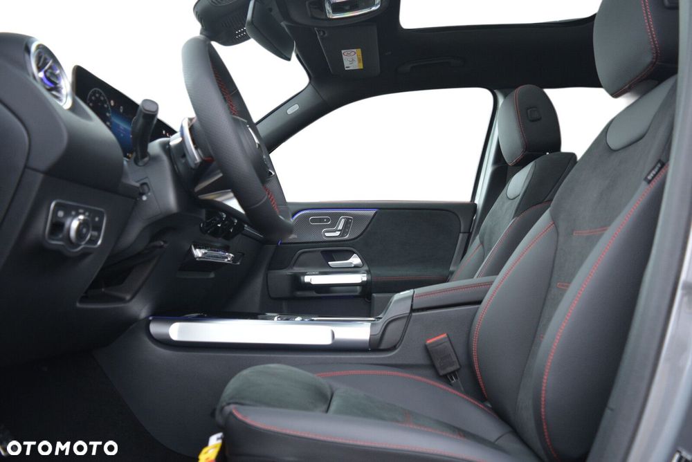 Mercedes-Benz GLB 220 d 4-Matic AMG Line 8G-DCT - 7