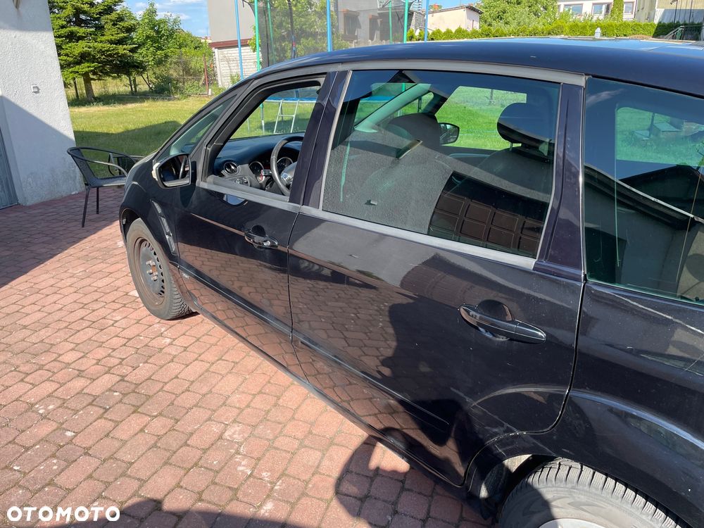 Ford S-Max - 10