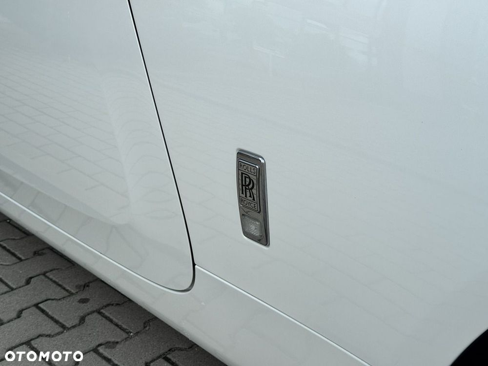 Rolls-Royce Wraith Standard - 12