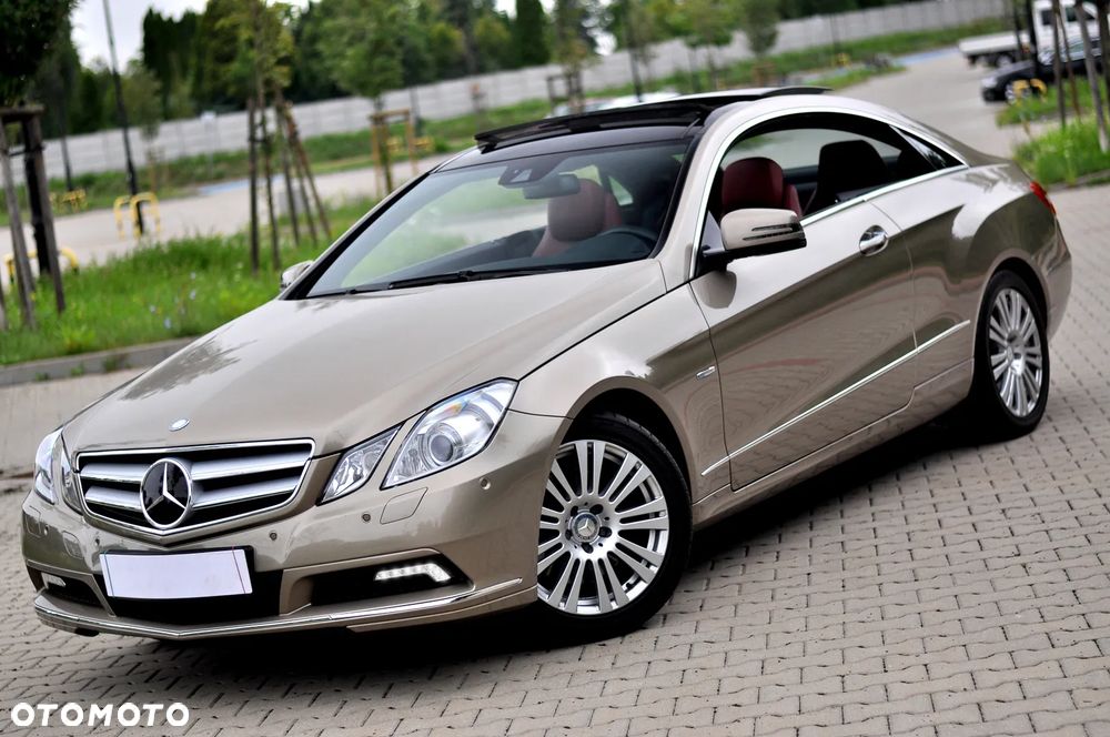 Mercedes-Benz Klasa E 350 CGI BlueEFFICIENCY 7G-TRONIC Avantgarde - 9