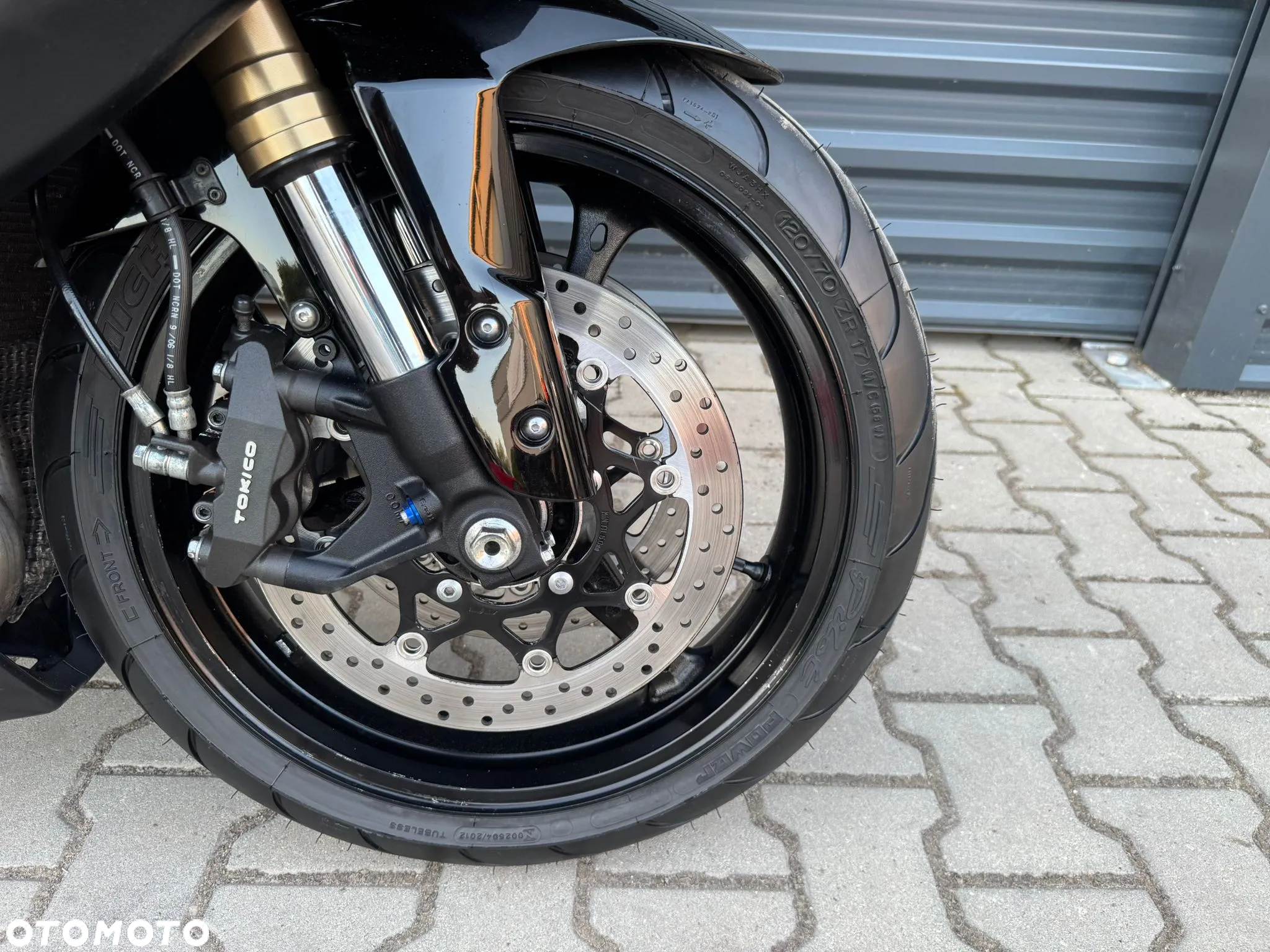 Suzuki GSX-R - 15