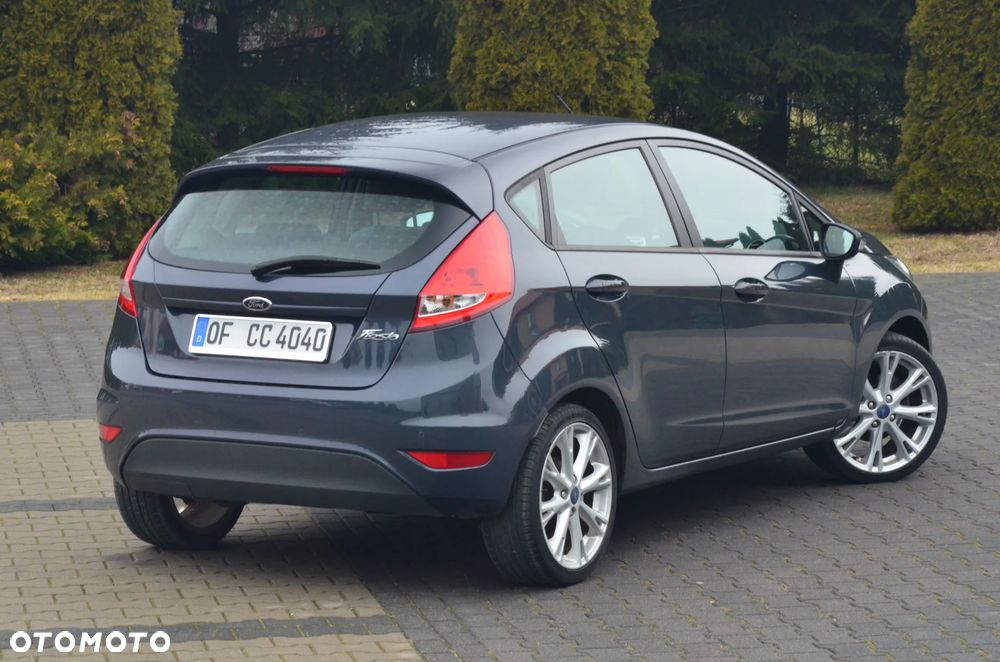 Ford Fiesta 1.25 Ambiente - 22