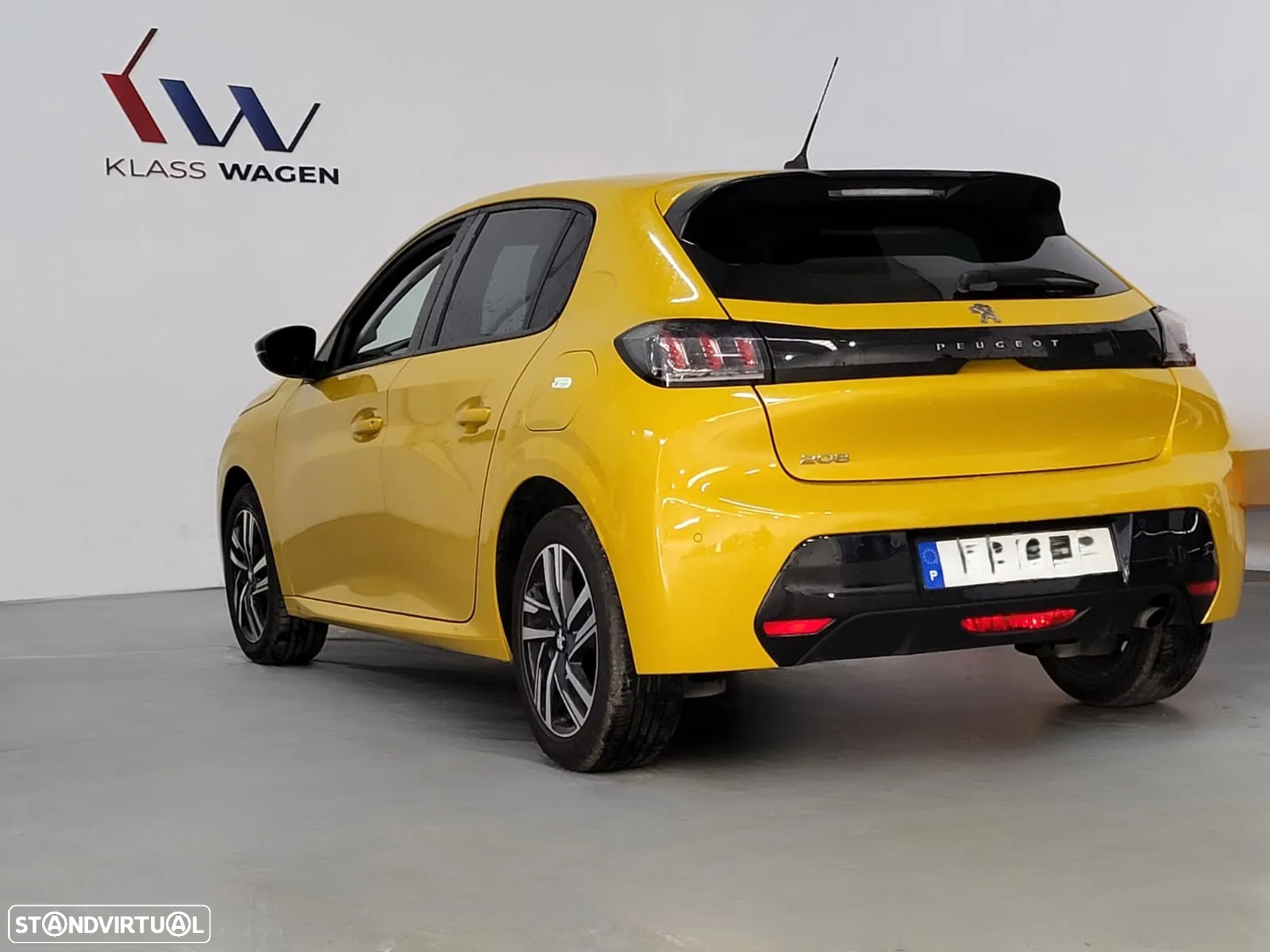 Peugeot 208 1.2 PureTech Allure EAT8 - 3