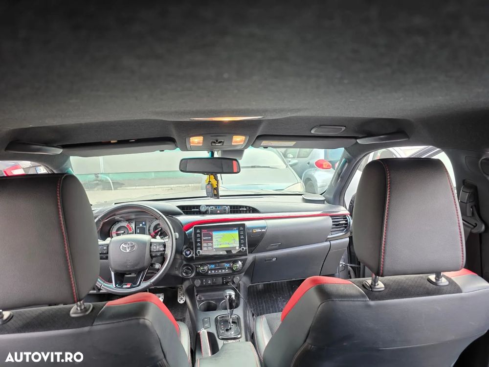 Toyota Hilux 2.8D 204CP 4x4 Double Cab AT GR Sport - 5
