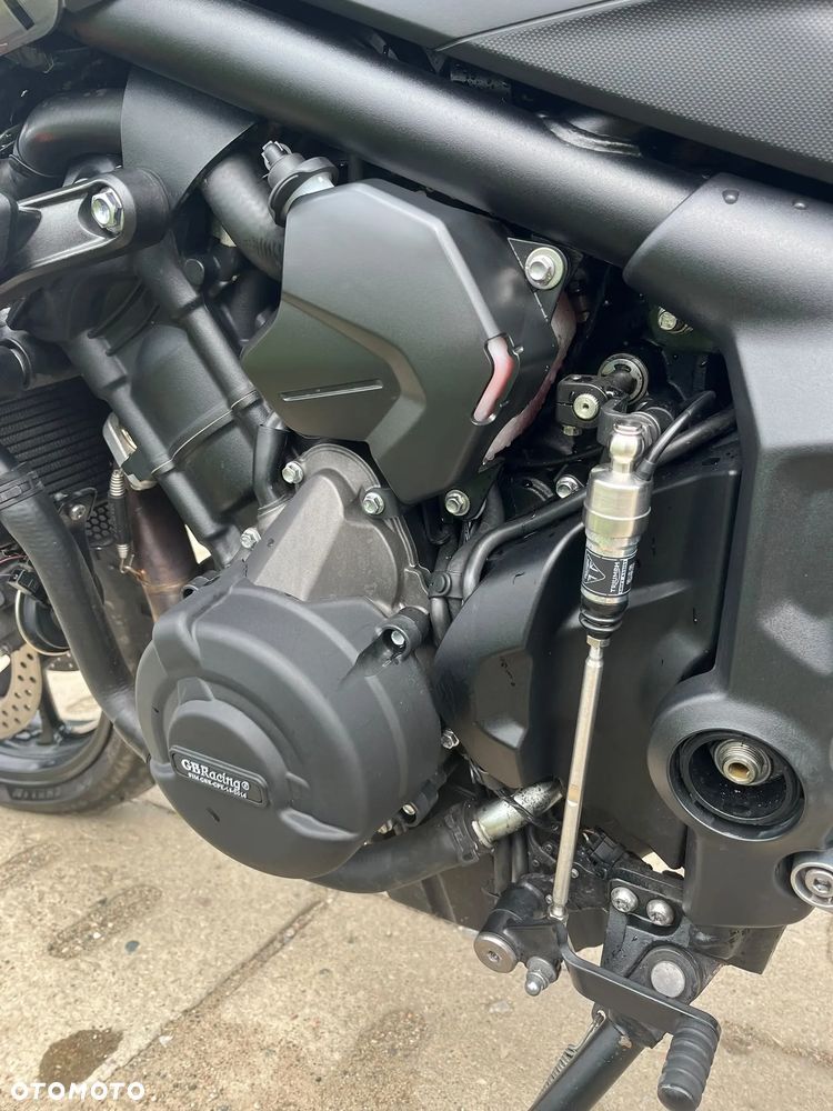 Triumph Trident - 5
