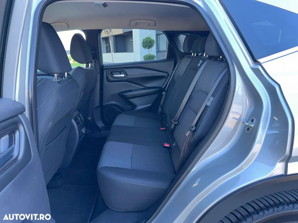 Nissan Qashqai - 11