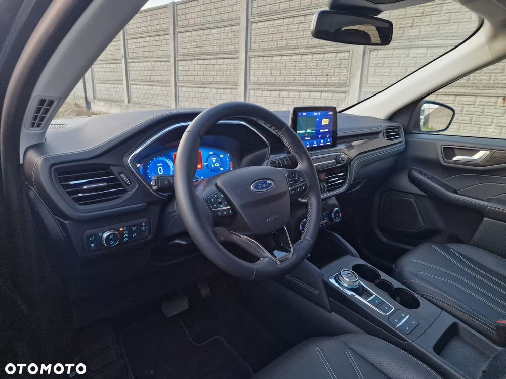 Ford Kuga - 8