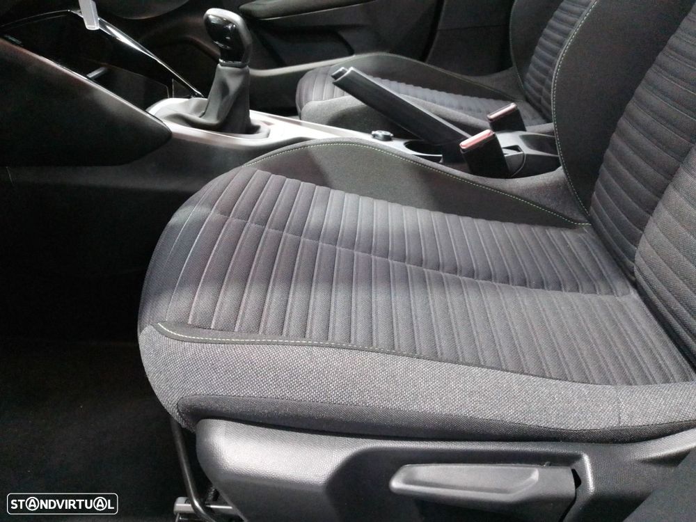 Peugeot 208 1.2 PureTech Active - 23