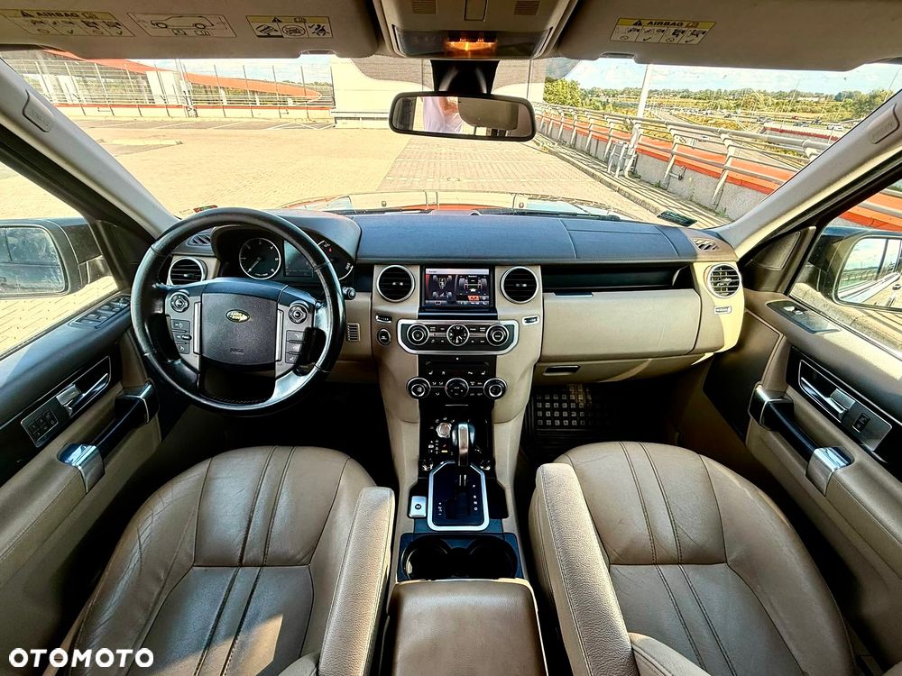 Land Rover Discovery 2.7D V6 HSE - 11