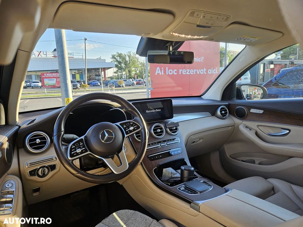 Mercedes-Benz GLC 200 4MATIC - 4