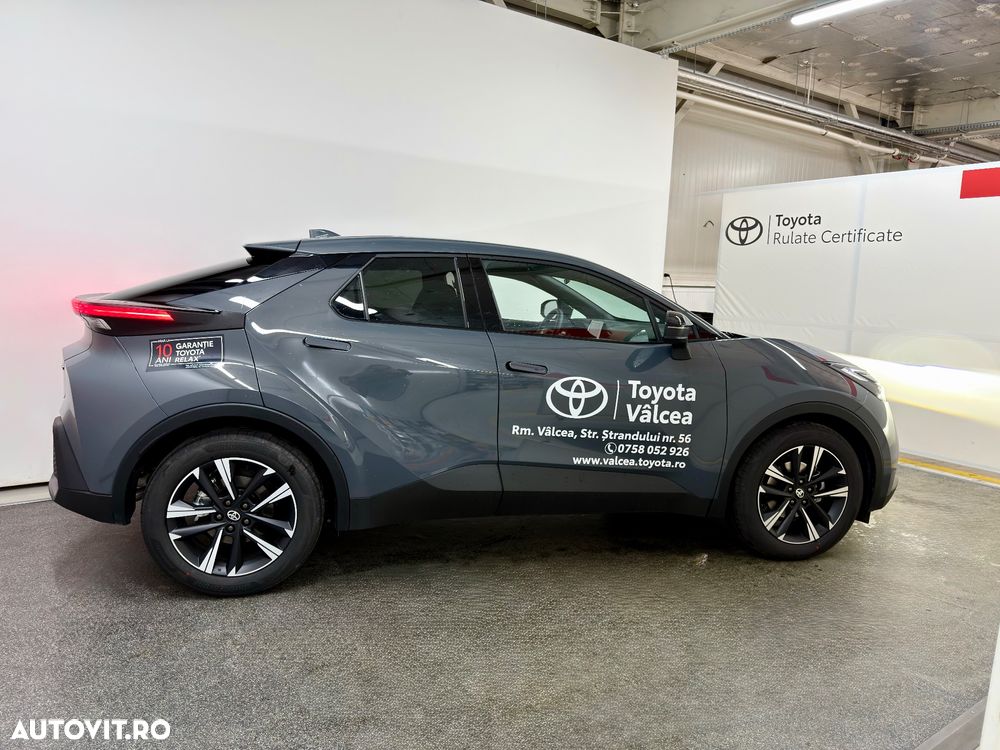Toyota C-HR 1.8 HEV 140 CP 4x2 CVT Dynamic - 2