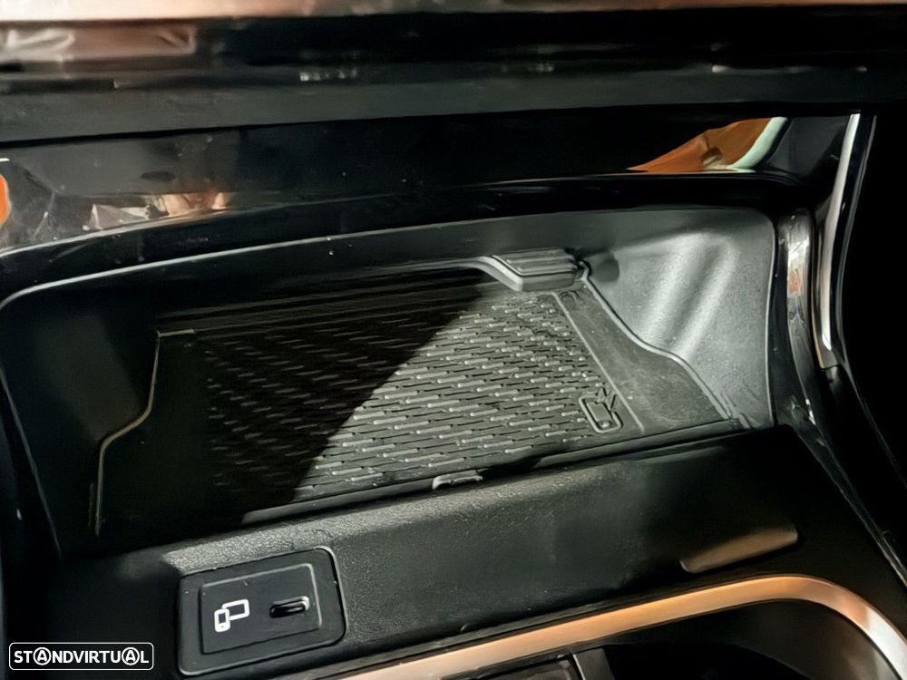 Mercedes-Benz A 180 Advanced Progressive - 16