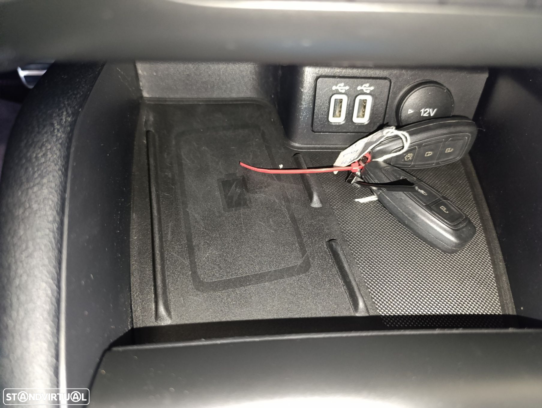 Ford Focus 1.0 EcoBoost Hybrid ST-LINE X - 18
