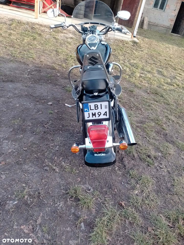 Suzuki Intruder - 8