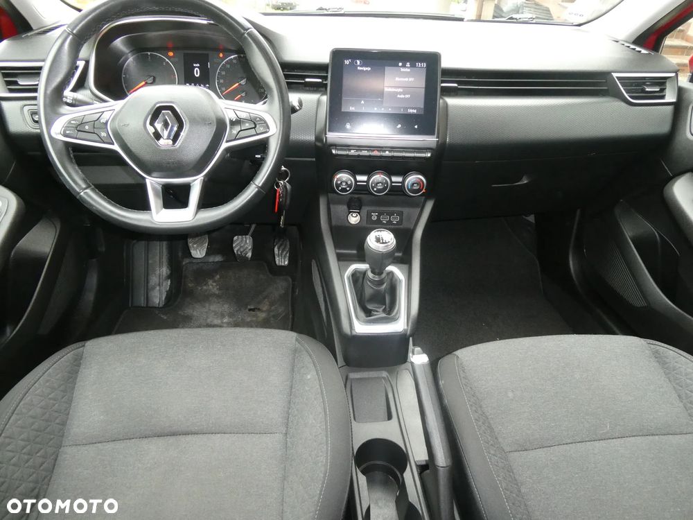 Renault Clio - 12