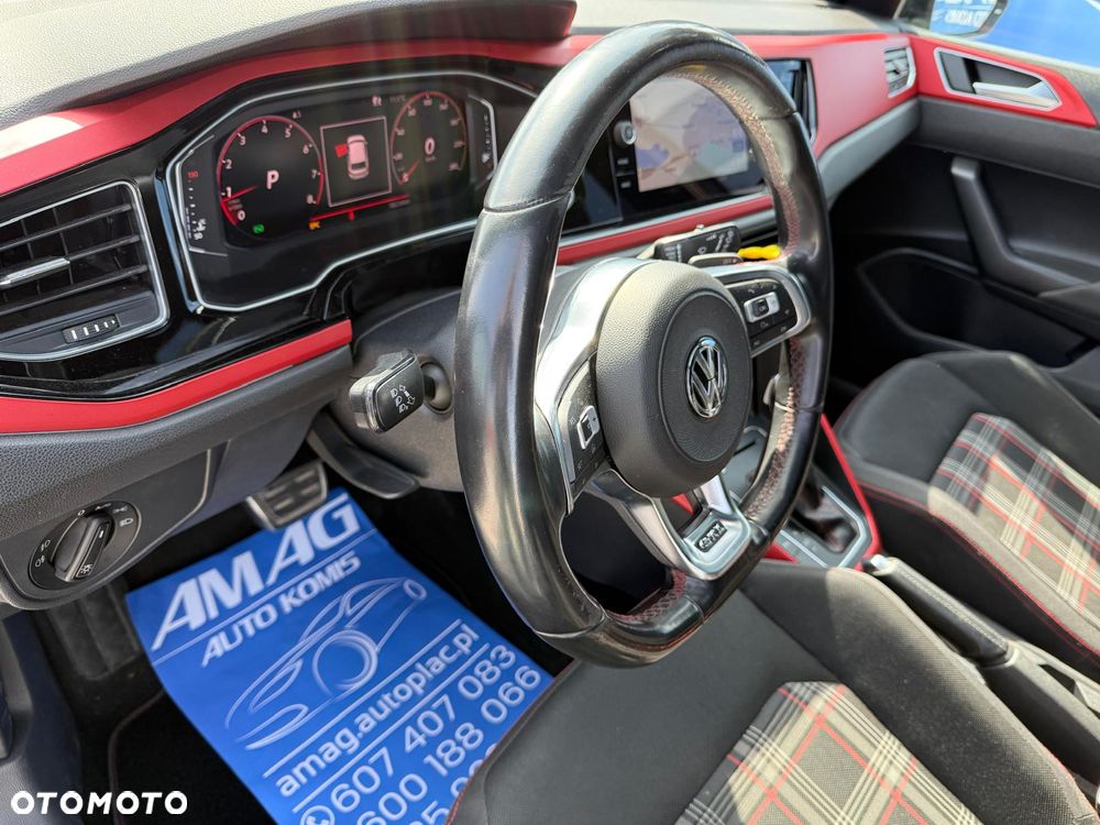 Volkswagen Polo 2.0 TSI DSG GTI - 16