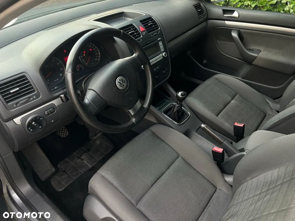 Volkswagen Golf 1.6 Trendline - 9