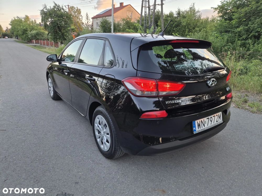 Hyundai i30 1.4 Classic + - 5
