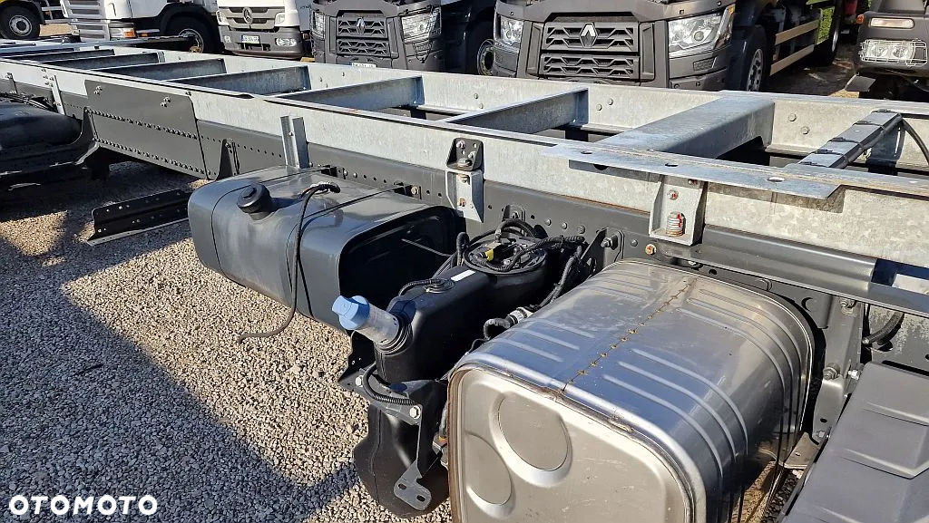 Mercedes-Benz Atego 1221 chłodnia 6.60, klima, poduszki - 6