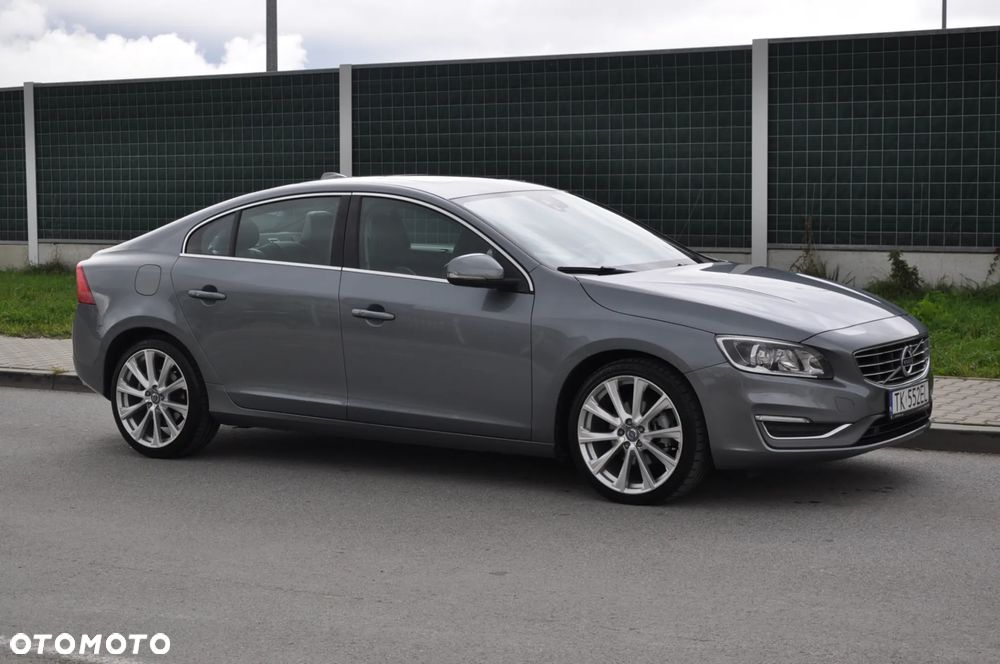 Volvo S60 T5 Inscription - 32
