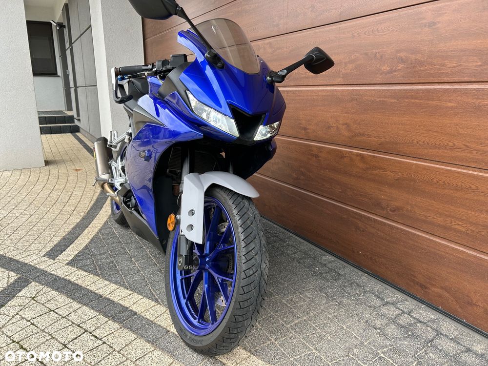 Yamaha YZF - 5