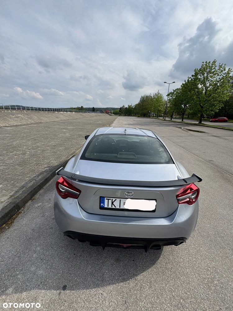 Toyota GT86 2.0 Premium - 29