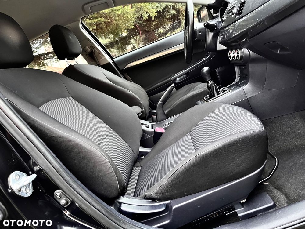Mitsubishi Lancer 1.8 Instyle - 10