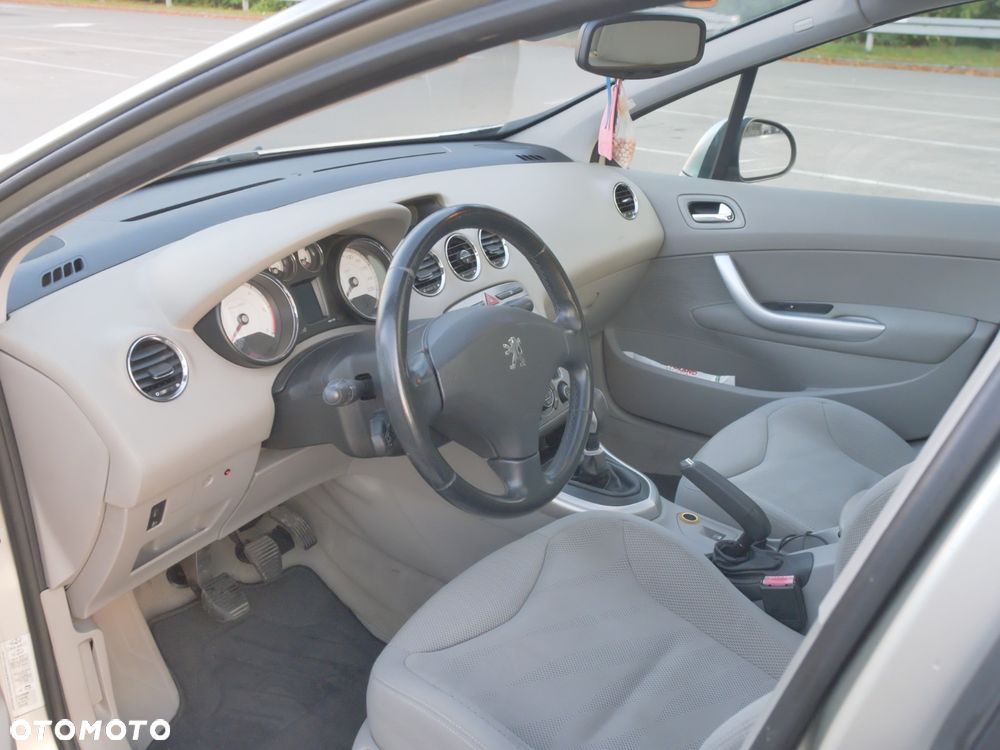 Peugeot 308 1.6 HDi Premium Plus - 10