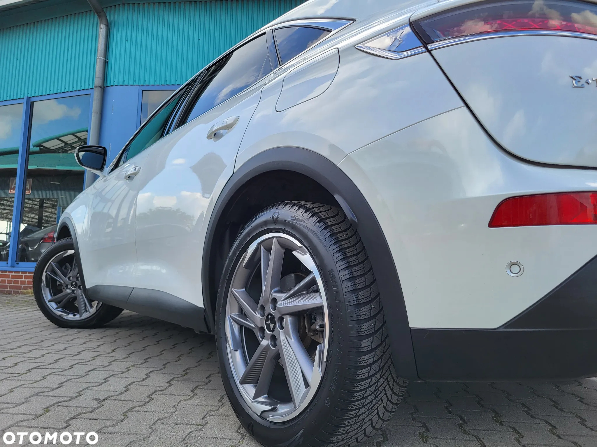 DS Automobiles DS 7 Crossback 1.6 E-Tense Rivoli - 7