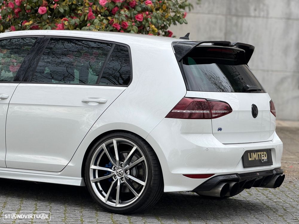 VW Golf R 4Motion BlueMotion DSG - 17