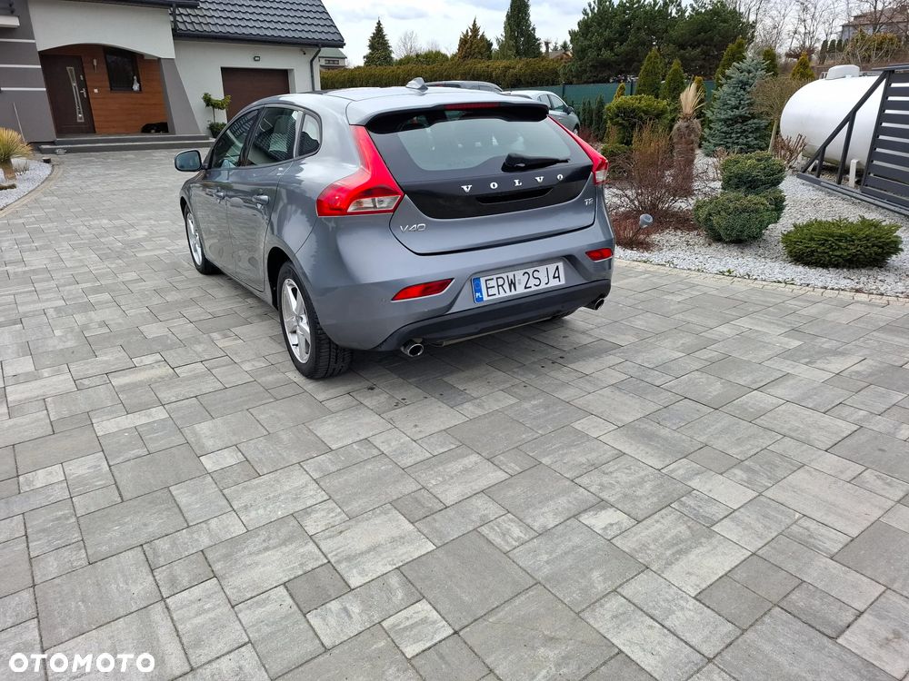 Volvo V40 T2 You - 10