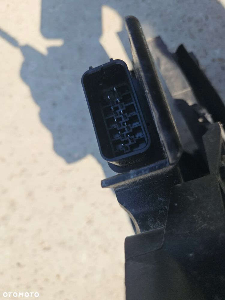 Zamek podnośnik klamka szyba drzwi prawy przedni Volvo V50 przedlift 2004r 452-46 - 4