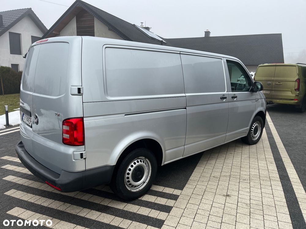 Volkswagen Transporter - 3