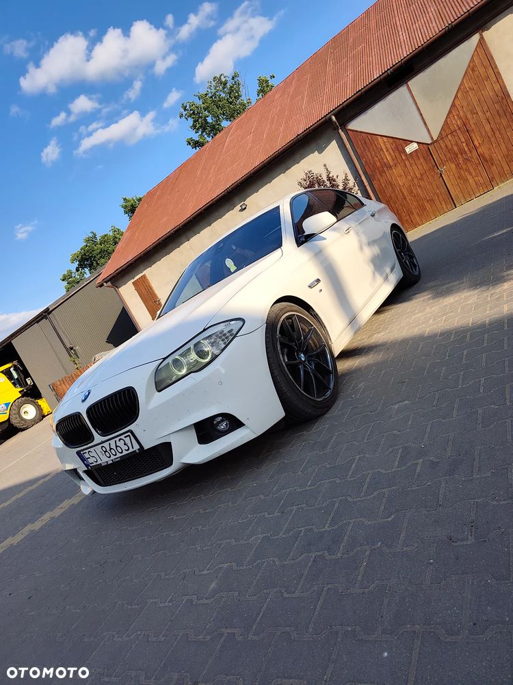 BMW Seria 5 520d Sport-Aut - 1