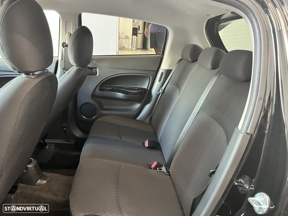 Mitsubishi Space Star 1.2 Intense - 18