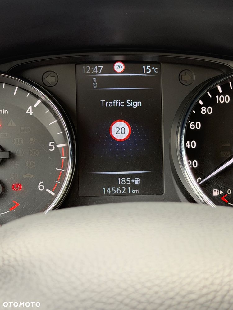 Nissan Qashqai 1.6 DCi Tekna+ - 25