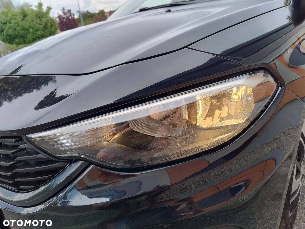 Fiat Tipo 1.4 16V More - 26