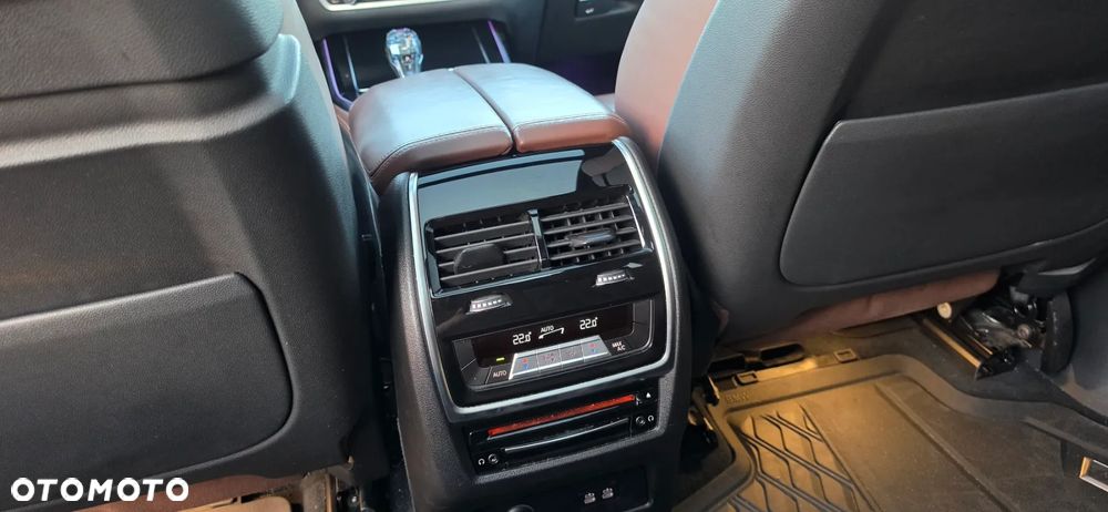BMW X7 - 23