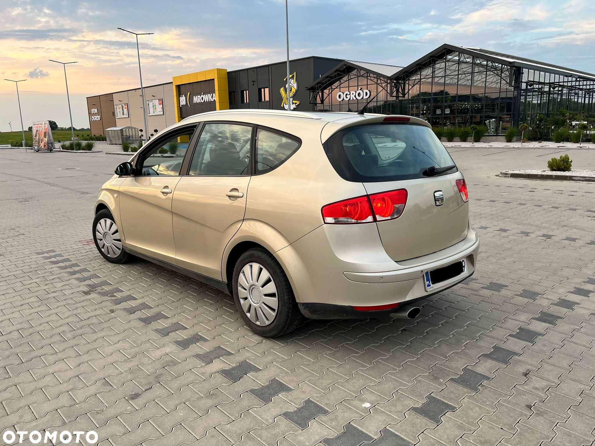 Seat Altea XL 1.6 Stylance - 4