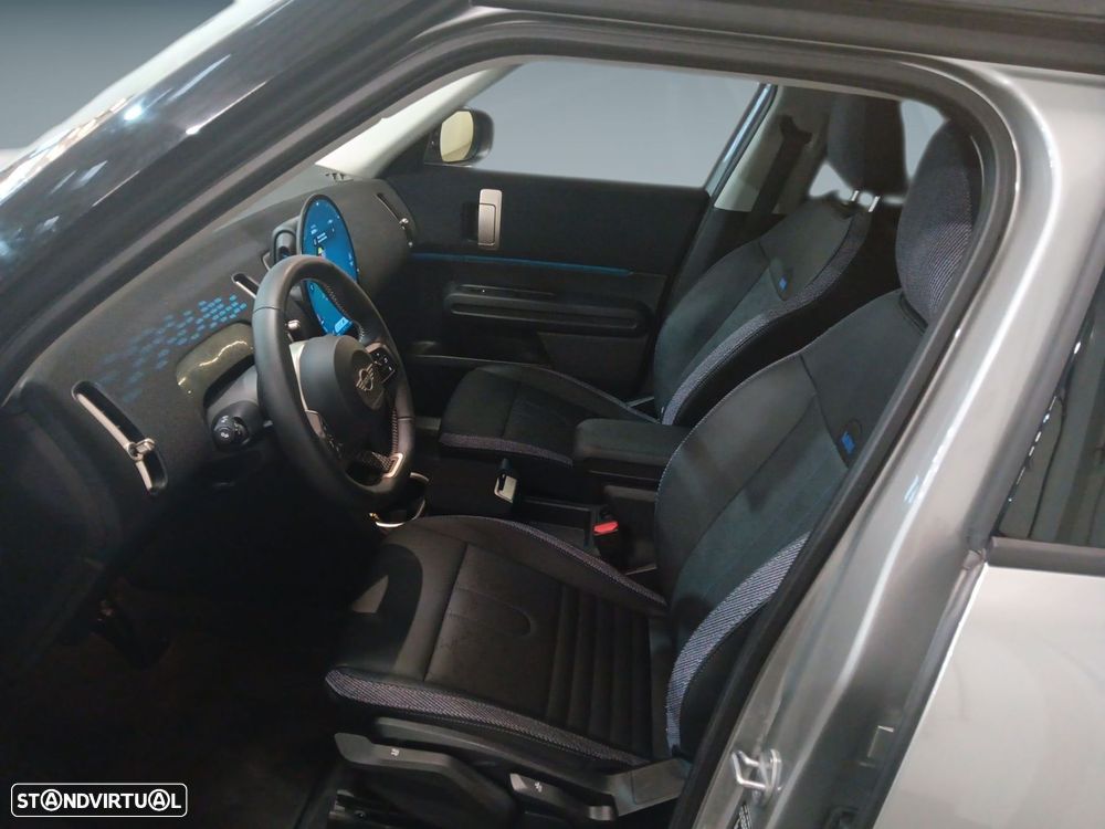 MINI Countryman D Classic - 18