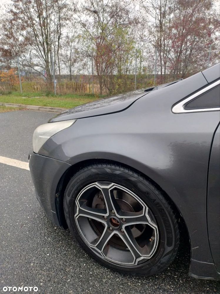 Toyota Avensis 2.0 D-4D Premium - 13