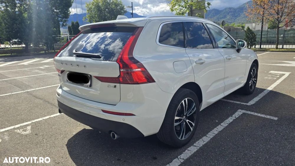Volvo XC 60 D4 AWD Geartronic Momentum - 2