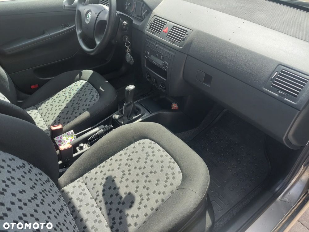 Skoda Fabia 1.2 12V Ambiente - 23