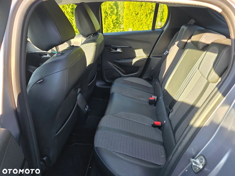 Peugeot 208 1.2 PureTech Allure S&S - 17