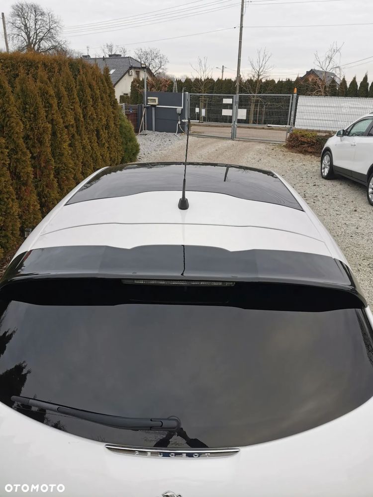 Peugeot 208 Blue-HDi 100 Stop&Start Style - 14